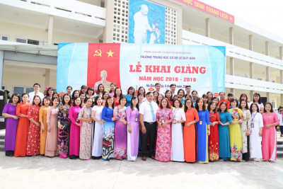 KHAI GIẢNG NĂM HỌC 20180- 2019