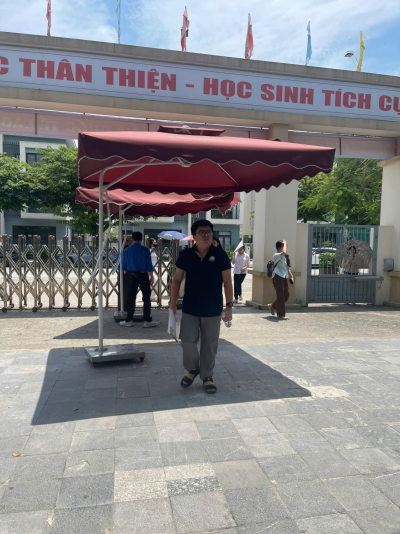 CÔNG TÁC TIẾP SỨC MÙA THI CỦA CÁC TÌNH NGUYỆN VIÊN TRƯỜNG THCS LÊ QUÝ ĐÔN VÀ ĐOÀN VIÊN PHƯỜNG DƯƠNG NỘI