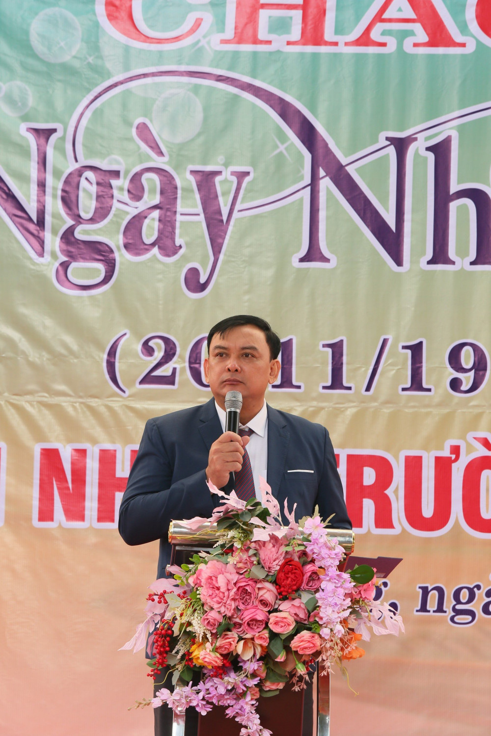 KỈ NIỆM 41 NĂM NGÀY NHÀ GIÁO VIỆT NAM VÀ ĐÓN NHẬN TRƯỜNG CHUẨN QUỐC GIA